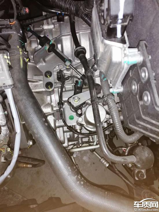 上汽荣威i5变速器漏油顿挫并且异响 - 车质网