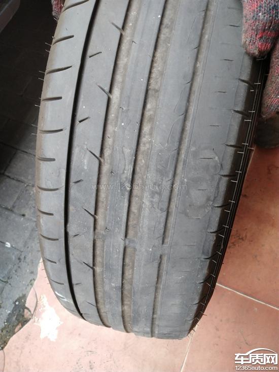 上汽大众途观l新能源两后轮胎吃胎偏磨