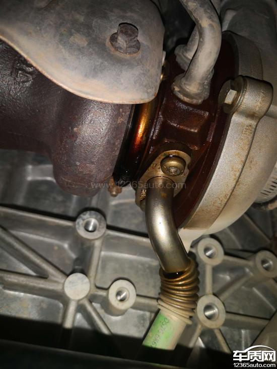 长安福特蒙迪欧发动机涡轮增压器漏油