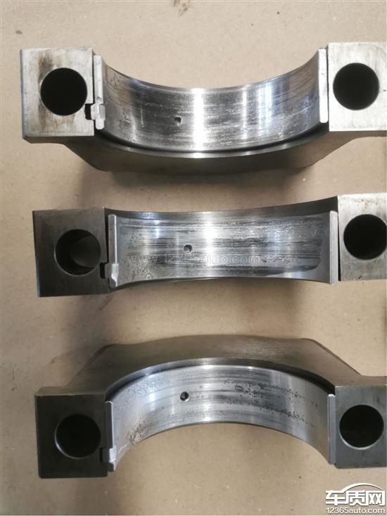 郑州日产锐骐6行驶时发动机拉瓦