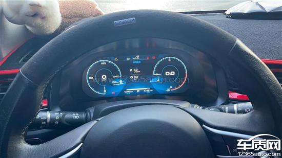 哈弗f5电瓶经常亏电导致车辆无法启动