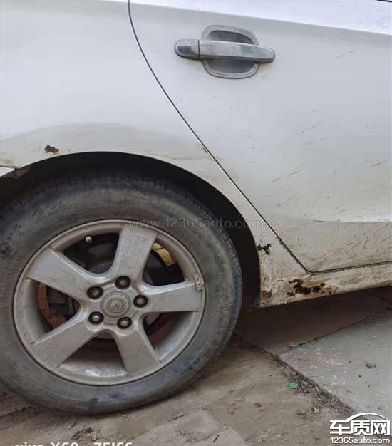 长安逸动车身锈蚀严重 严重质量问题