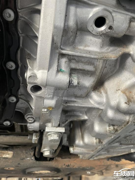 上汽大众途观l变速箱漏油存在质量问题