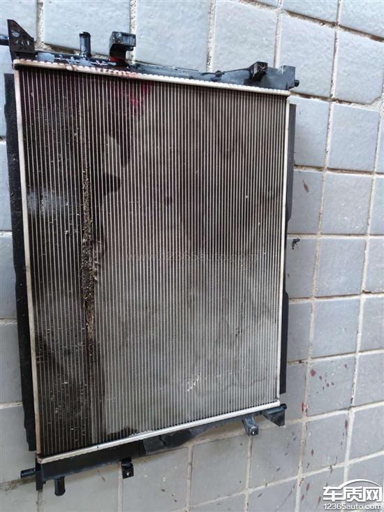 长安cs75发动机散热水箱漏水存在质量问题