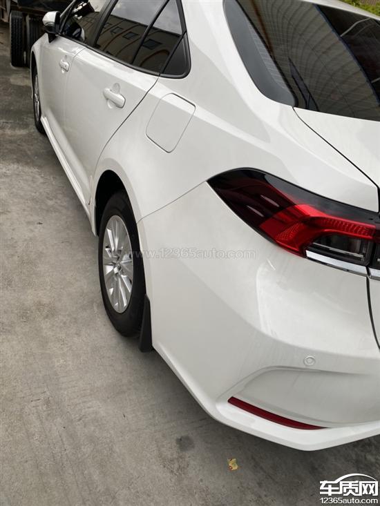 一汽丰田卡罗拉新车后保险杠色差严重