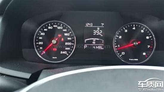 上汽荣威i6转向系统故障灯亮转向卡死