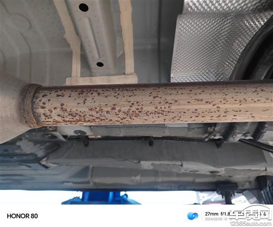 长安cs55plus质保期内排气管生锈严重