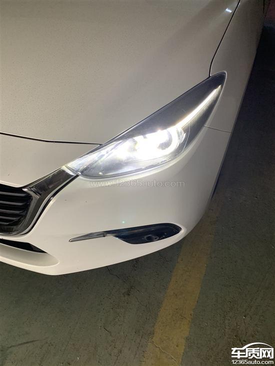 长安马自达昂克赛拉左前大灯亮度低