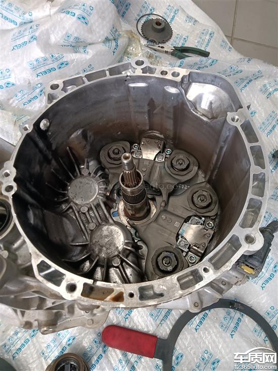 吉利帝豪gs变速箱抖动承诺延保未兑现