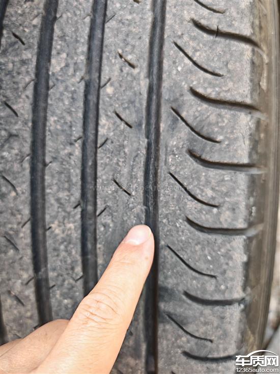 广汽本田皓影轮胎异常老化开裂 要求处理