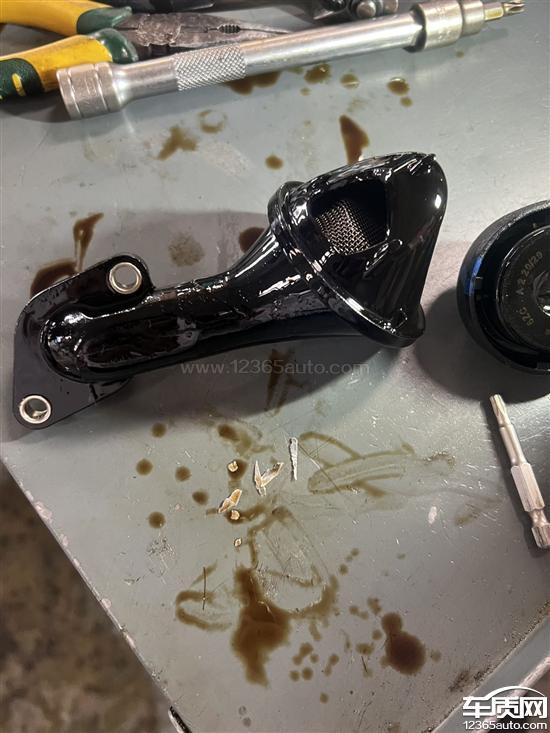 上汽大众途观L故障灯报警 多次维修未解决