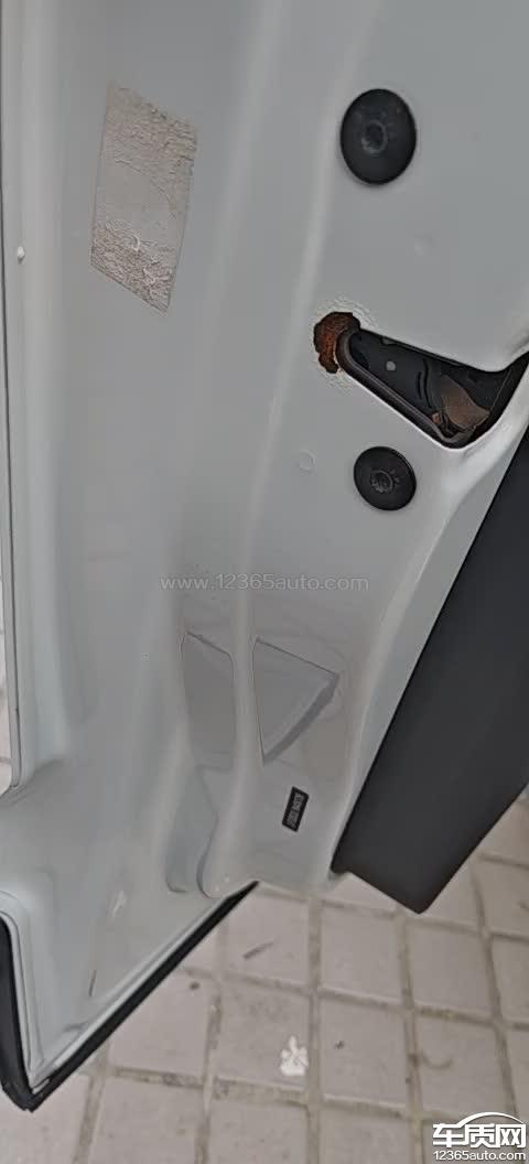 一汽大众捷达VS5车n左前门锁块生?></span><b><img src=