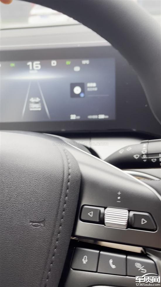 比亚迪宋L DM-i新车行驶中制动异响