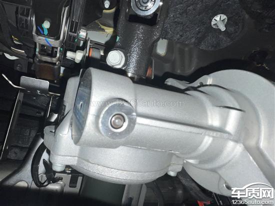 别克威朗<em>转向</em>卡滞 <em>转向</em>管柱漏油 后轮异响