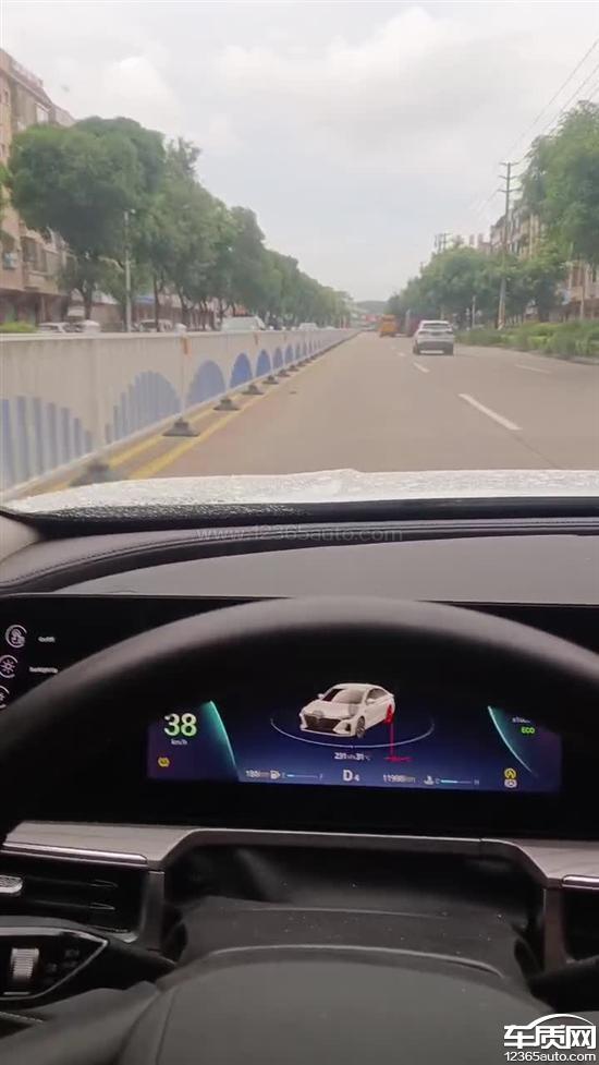 奇瑞艾瑞泽8胎压传感器故障导致无显示