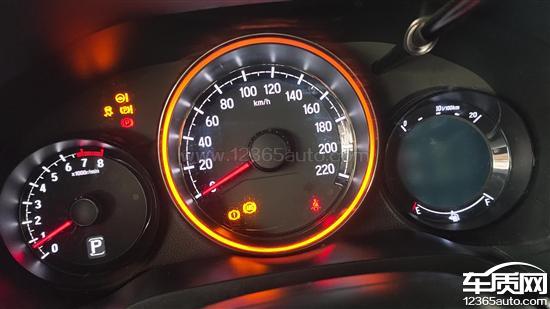 东风本田XR-V ABS泵故障 仪表显示屏闪烁
