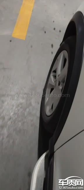 东风日产逍客四个刹车卡钳异响严重