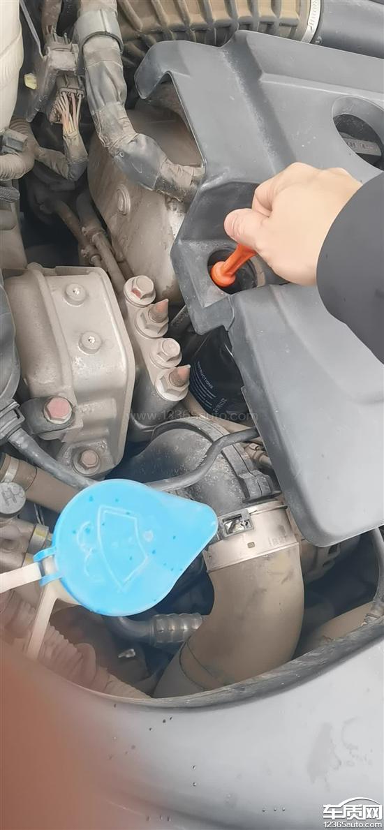 哈弗H7发车辆发动机严重烧机油消耗过大