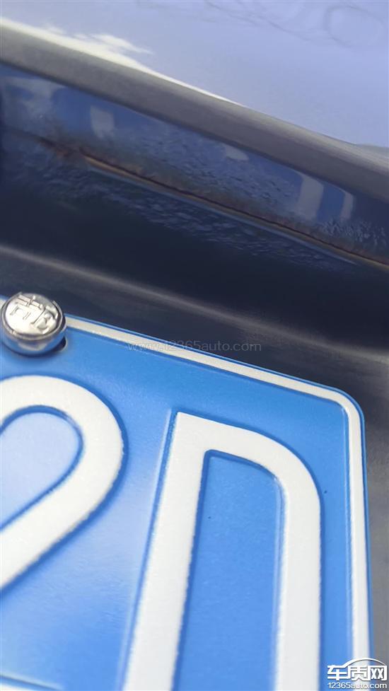 长安欧尚X5焊缝位置漆面起泡 严重生锈