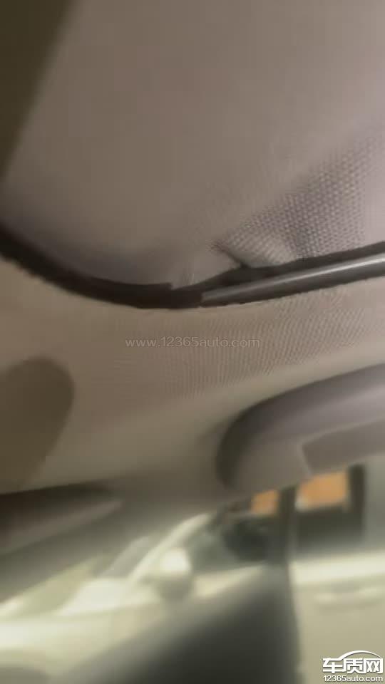 广汽本田缤智天窗卡扣损坏 主副驾漏水