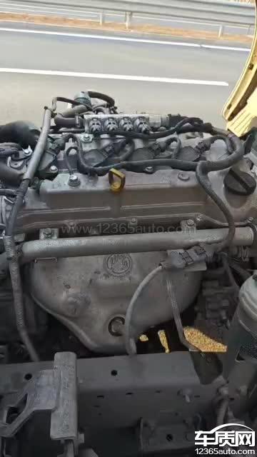 福田欧马可新车发动机出现严重漏油