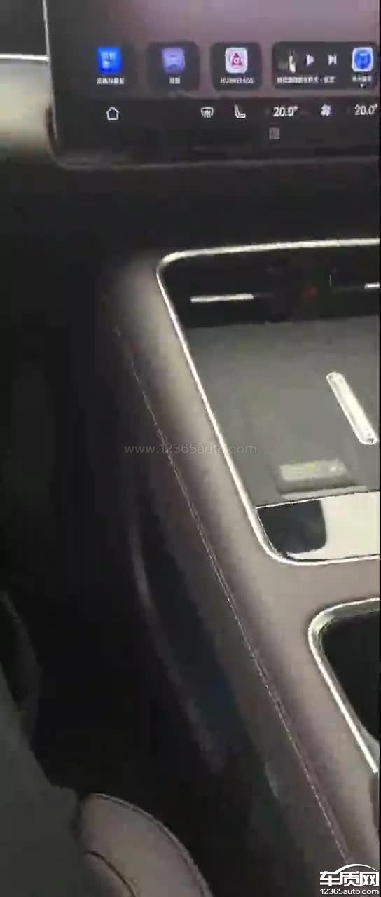 鸿蒙智行尚界Z7座椅调节时异响噪音大