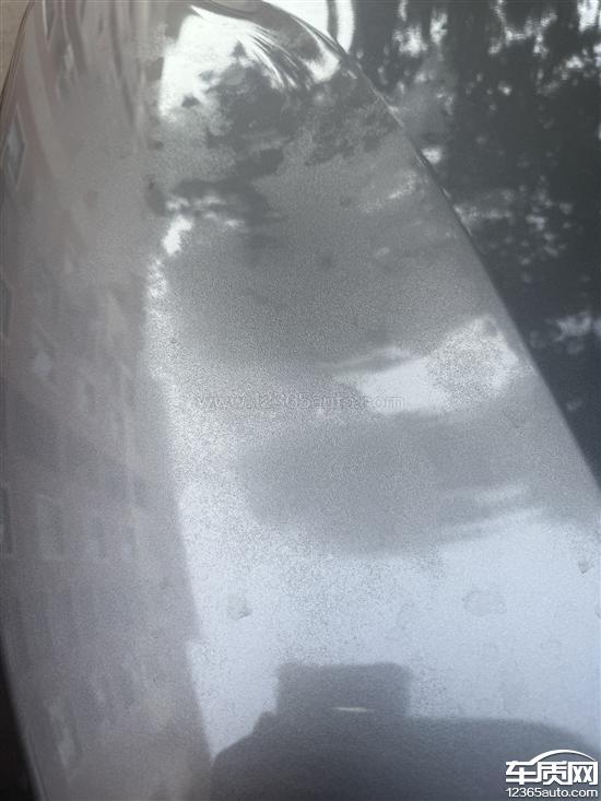 雪佛兰科鲁泽<em>减震</em><em>器</em>异响 引擎盖漆面开裂