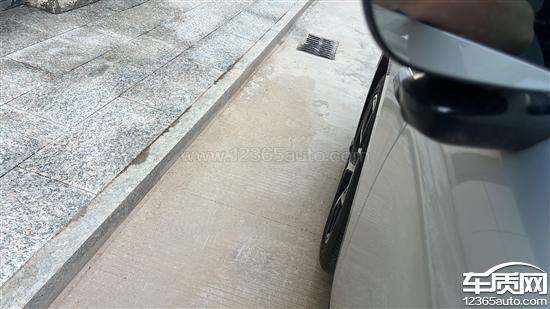 长安启源A06方向跑偏 电机异响