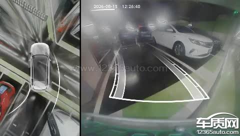 小鹏G9车辆辅助泊车时发生碰撞事故
