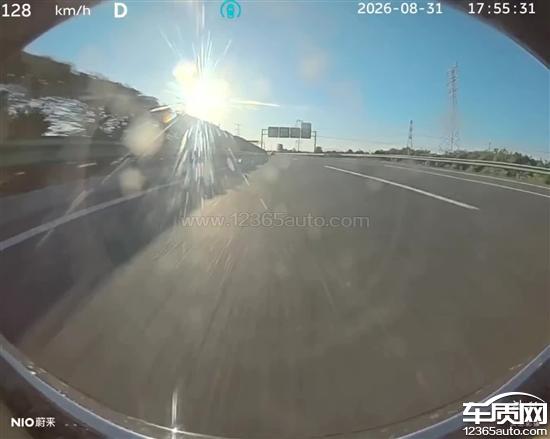 蔚来ES8辅助驾驶突然转向 存在安全缺陷