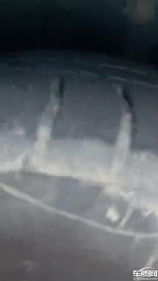 小鹏P7空调不制冷 压缩机总成损坏
