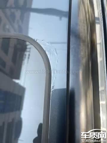 零跑C11车顶漆面起泡 OTA不推送