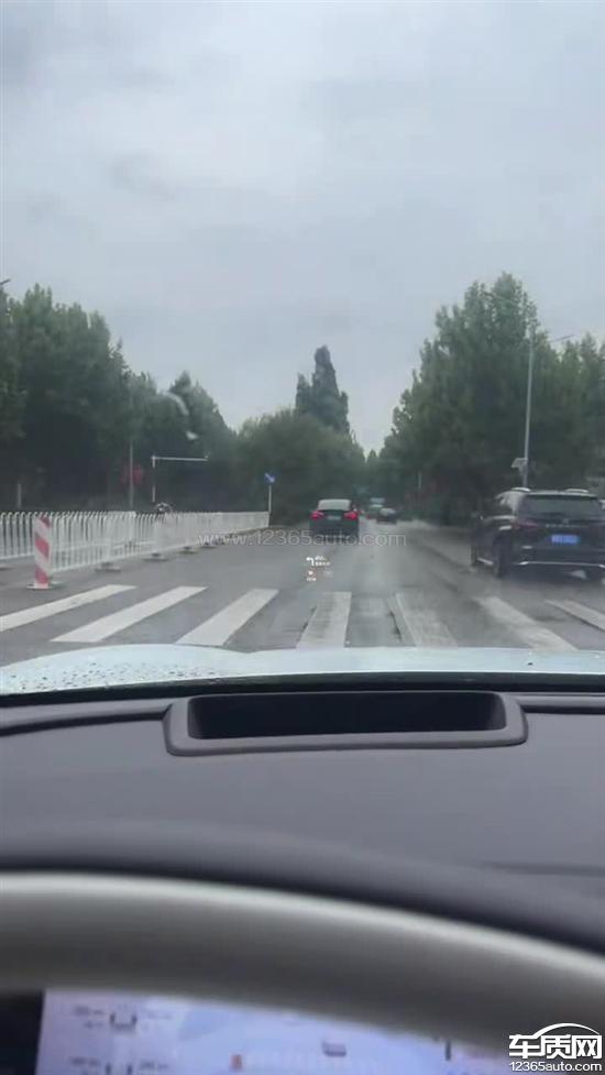 比亚迪秦MAX新车雨刮器自动识别不出来