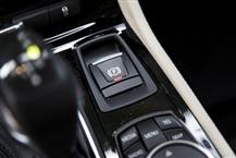 寶馬2系旅行車(chē)