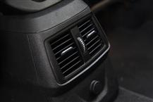 寶馬2系旅行車(chē)