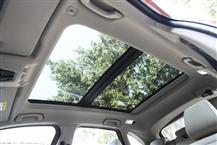 寶馬2系旅行車(chē)