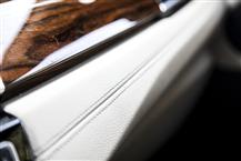 寶馬2系旅行車(chē)