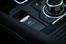 马自达3 昂克赛拉