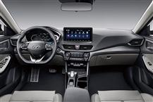 菲斯塔純電動(dòng)