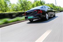 沃爾沃S90插電式混動(dòng)