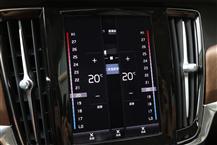 沃尔沃S90插电式混动