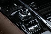 沃尔沃S90插电式混动