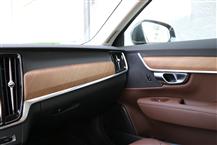 沃尔沃S90插电式混动