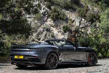 阿斯顿·马丁 DBS