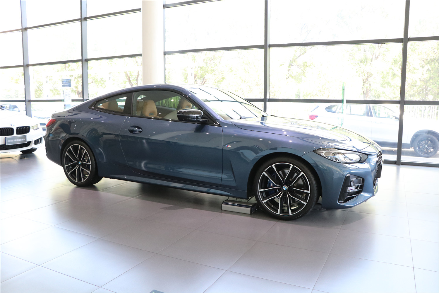 2021款 430i m运动曜夜版-宝马 - 车型图片 - 车质网