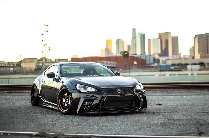 极具杀伤力丰田86