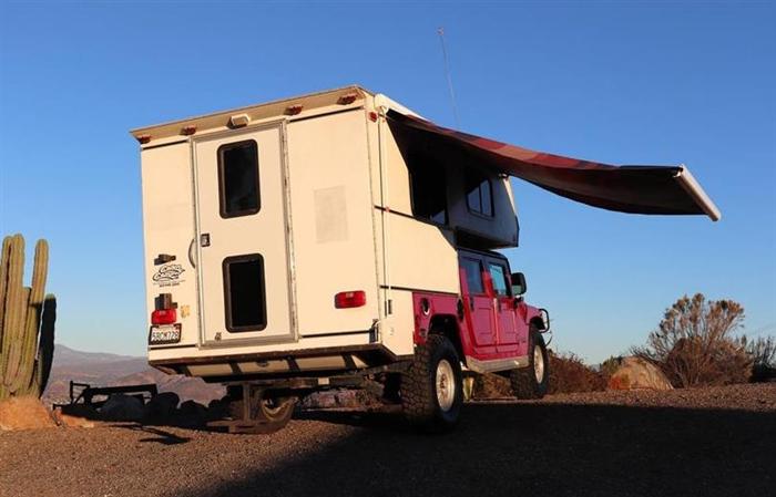 叫它户外利器没毛病悍马h1房车版你见过吗