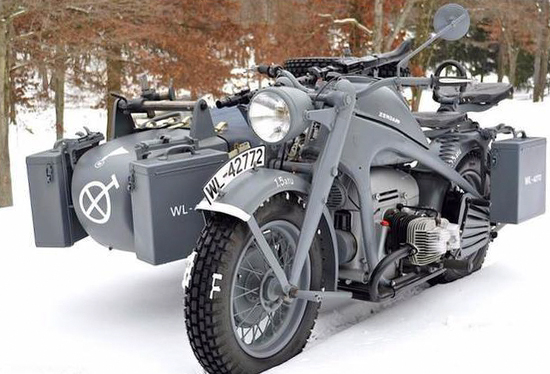 别小瞧三轮摩托车这玩意儿当年可是军用机械