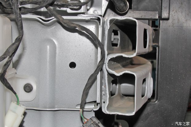 车身防护结构之 吸能盒,溃缩区科普