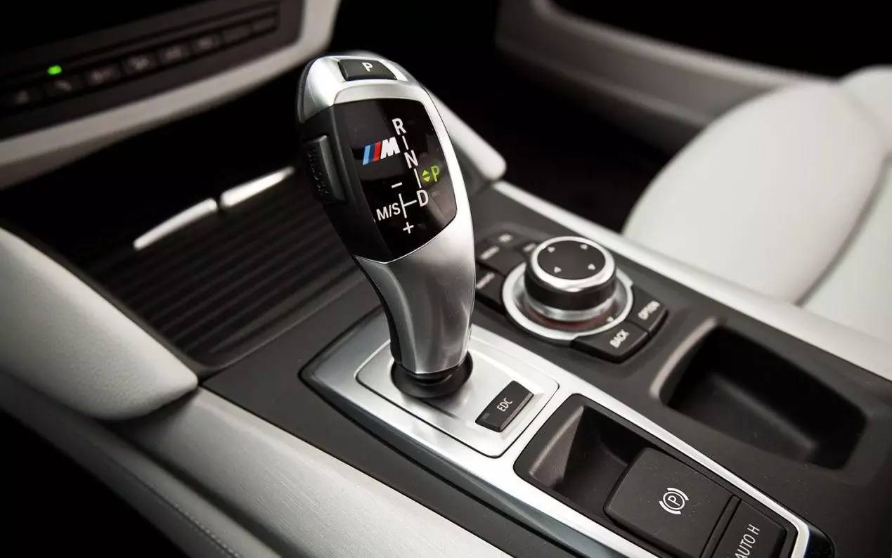 这几种厉害的换挡方式 你都见识过吗